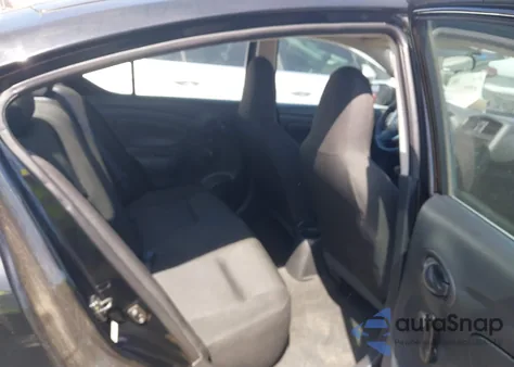 2017 Nissan Versa 1.6 S+ z USA, uszkodzony, nr VIN 3N1CN7AP9HL826625